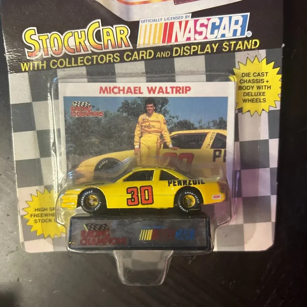 1991 Racing Champions Stock Car/Collector Card MICHAEL WALTRIP #30 Pennzoil